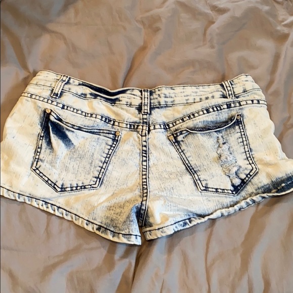 American Flag Jean Shorts - Picture 3 of 3